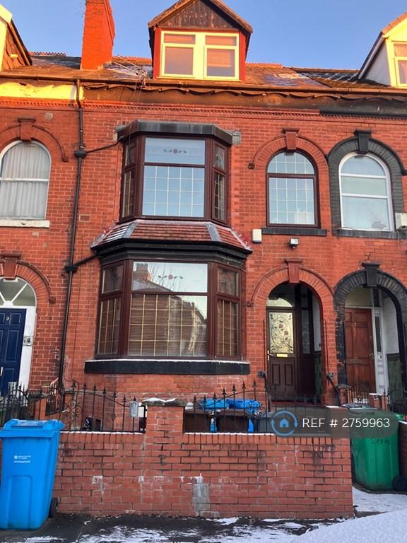 4 bedroom flat in Scarsdale Road, Manchester, M14 (4 bed) (#2759963)