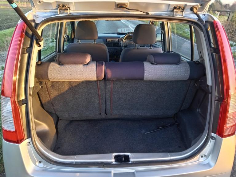 2004 DAIHATSU CHARADE 1.0 SL 5dr Auto SHOWROOM CONDITION