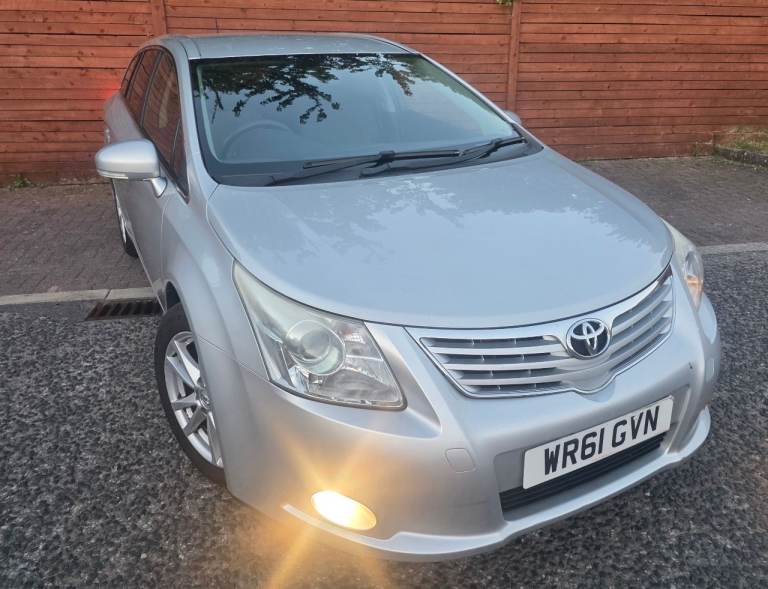 2011 Toyota Avensis Tr D4D 2.0 Diesel Estate Manual + 1 Lady Owner Since 2013