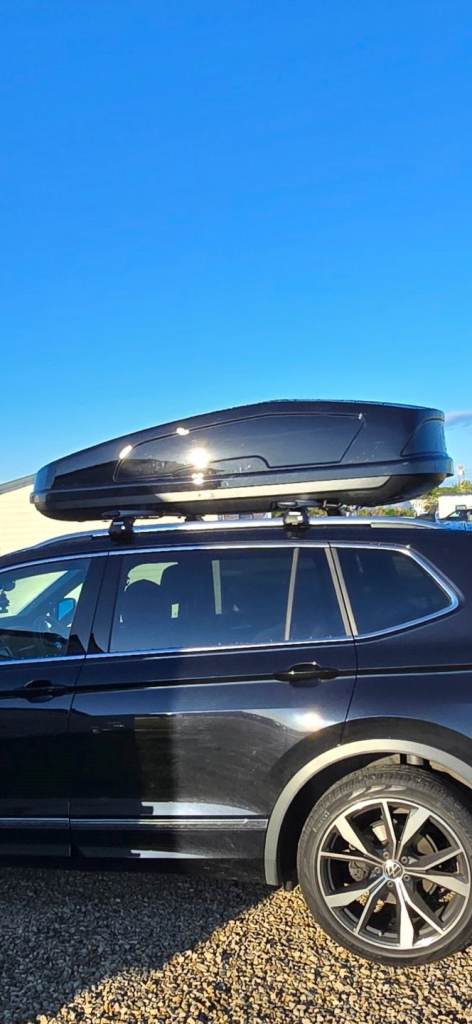 Thule Roof Bars and Halfords Roof Box