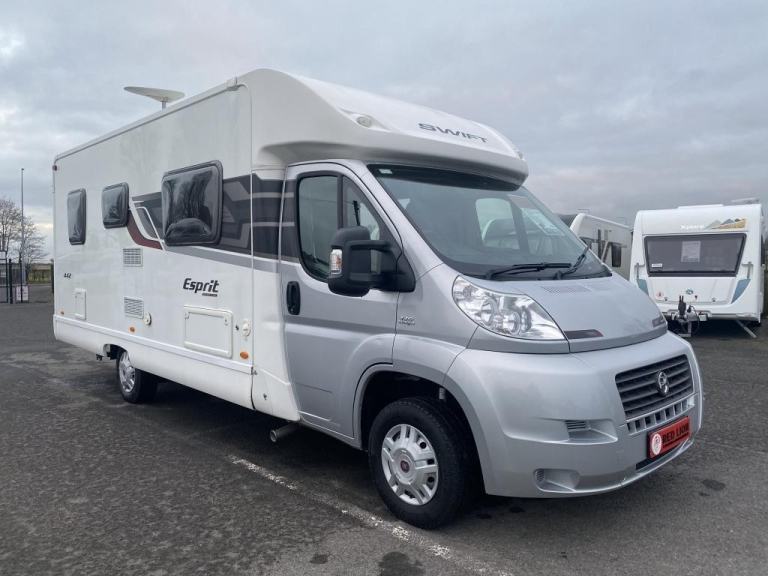 2014 SWIFT ESPRIT HI-STYLE 442 LUXURY 2 BERTH MOTORHOME