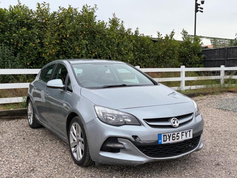 Vauxhall Astra 1.6i Tech Line GT Euro 6 5dr Petrol Manual