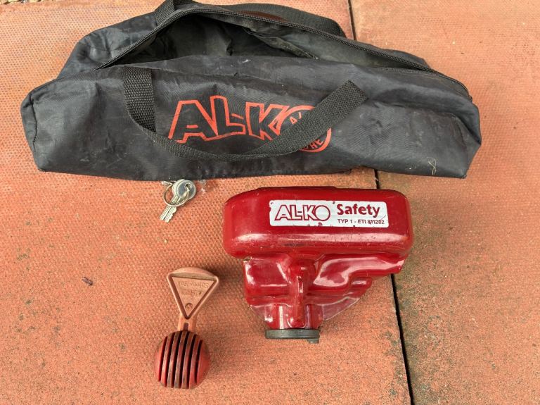 ALKO hitch lock 