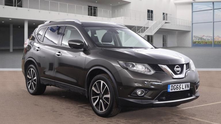 2015 Nissan X-Trail 1.6 dCi Tekna 5dr 4WD ++ PANROOF / NAV / CAMERA / ULEZ ++ ESTATE Diesel Manual