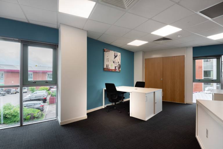 Birmingham - WS11 0EL \ Day Office - Private Office When You Need It