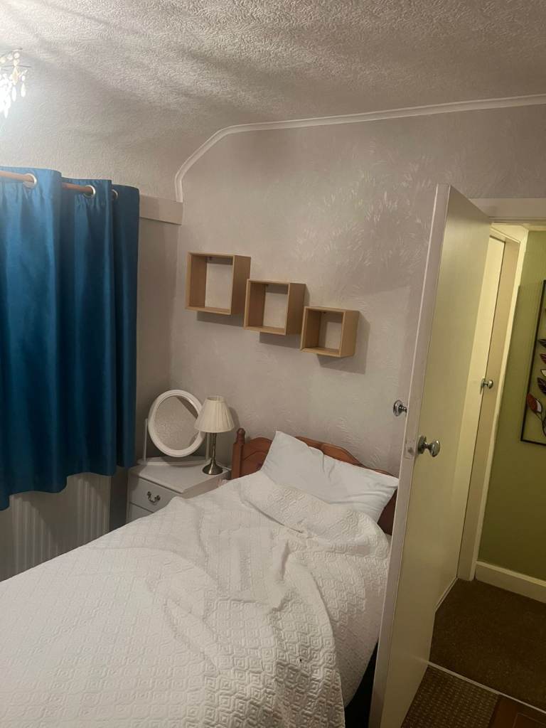 To Let – 2 Bedroom Fully Furnished House on Collingdon Avenue, Sheldon, Birmingham B26