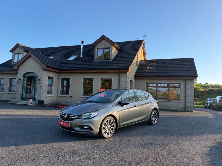 Vauxhall, ASTRA, Hatchback, 2017, Manual, 1598 (cc), 5 doors