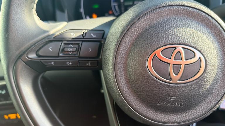 2024 Toyota Yaris 1.5 Hybrid Design 5dr CVT Hybrid Hatchback Hatchback Hybrid Automatic