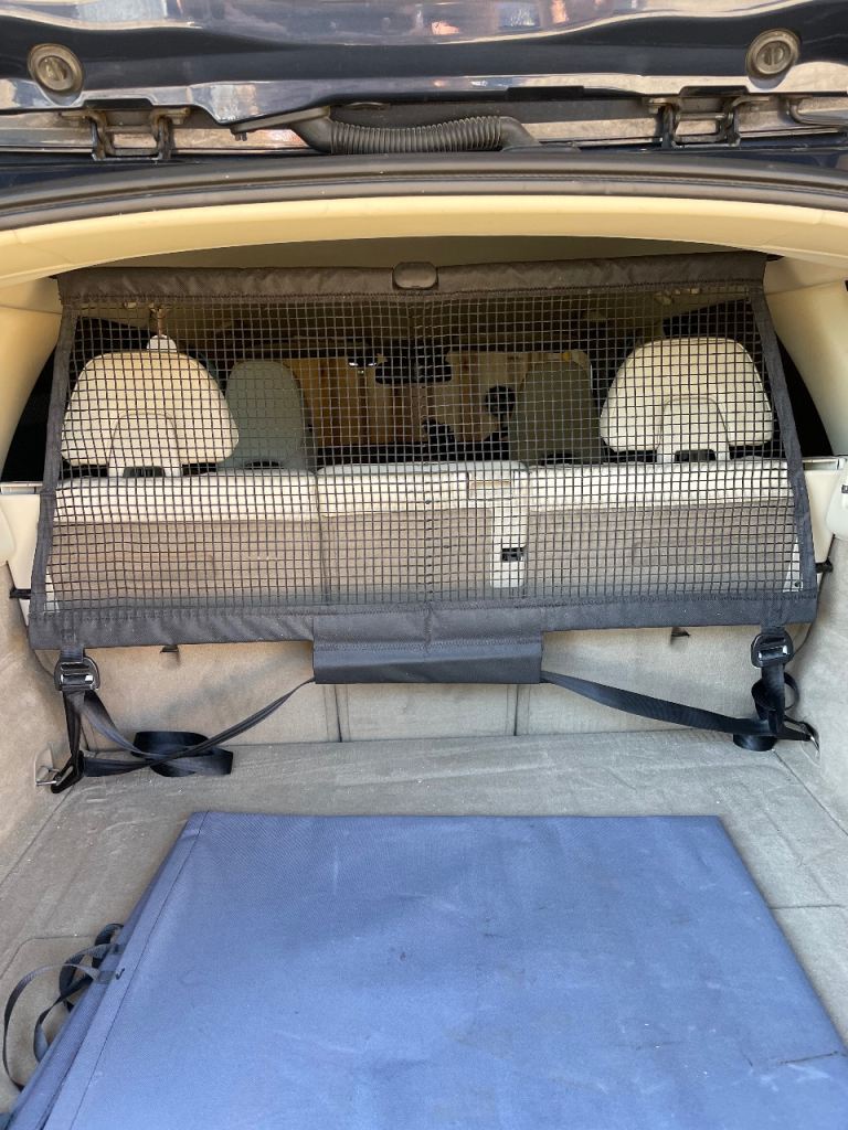 Rear cargo net/ dog guard for Volvo XC60 - Genuine Volvo
