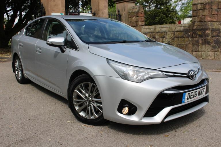 TOYOTA AVENSIS 2.0 D-4D Business Edition 2016