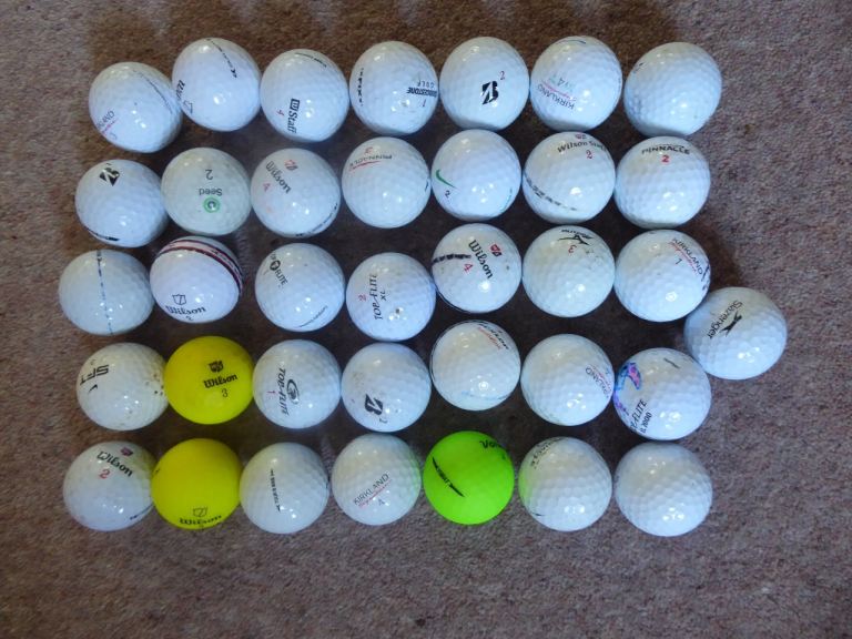 GOLF BALL. MIXED BRANDS. 