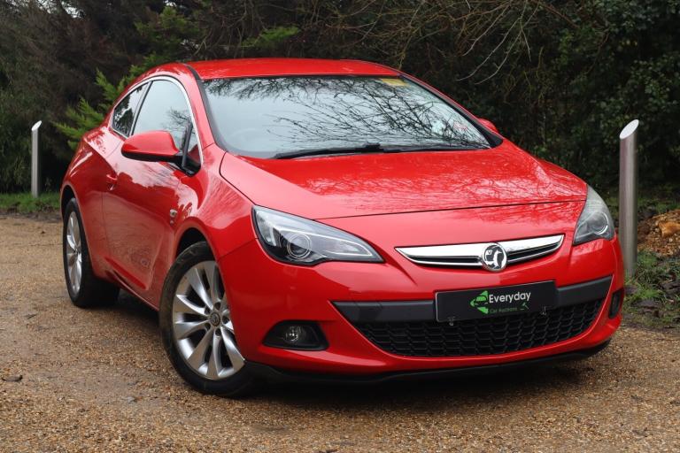 2013 Vauxhall Astra GTC 1.4T 16V 140 SRi 3dr **ULEZ Compliant** HATCHBACK Petrol Manual