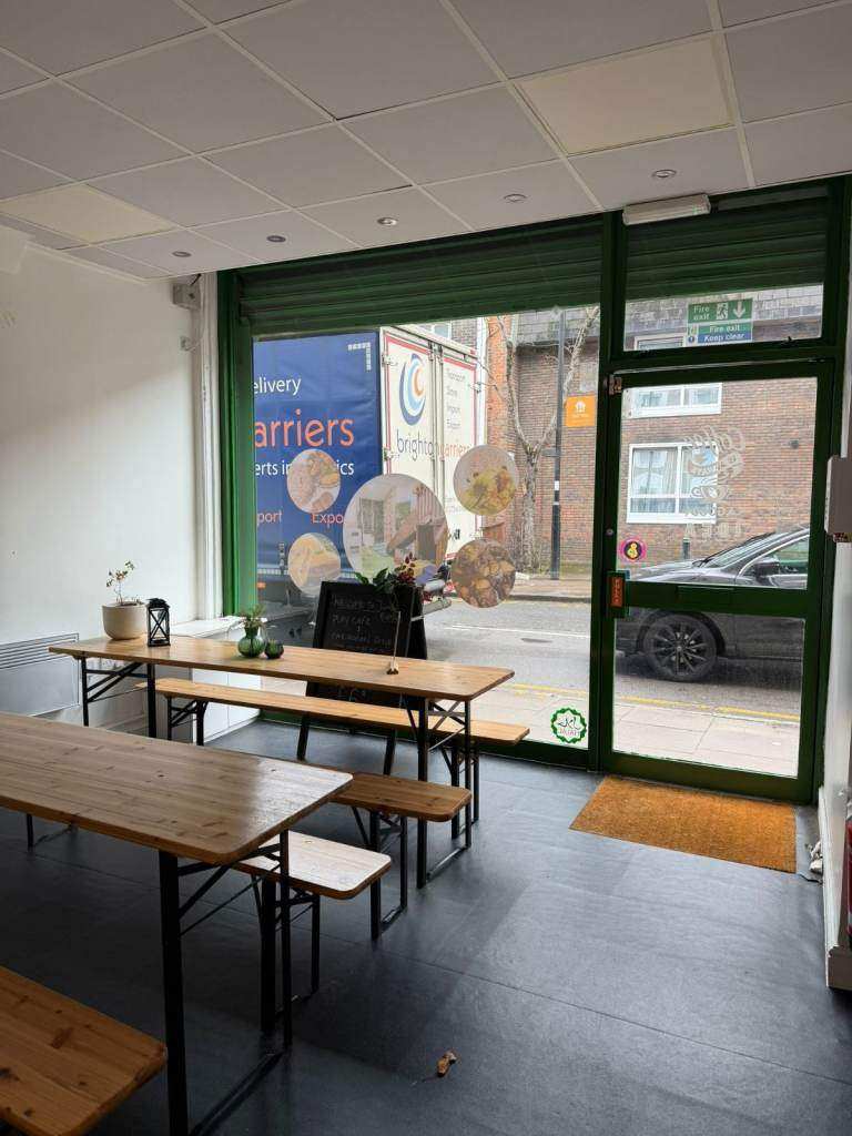 Prime Commercial Unit To Let – Hornsey Road £18500 per annum