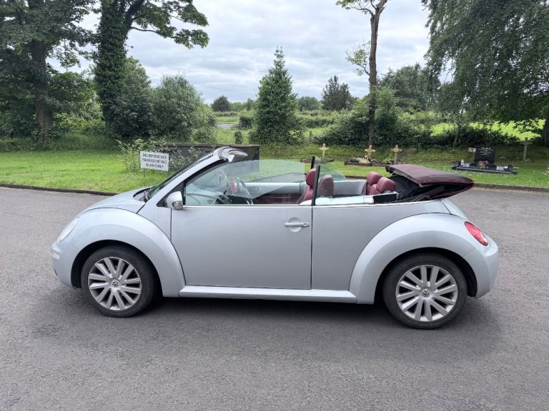 Volkswagen, BEETLE, Convertible, 2008, Manual, 1595 (cc), 2 doors