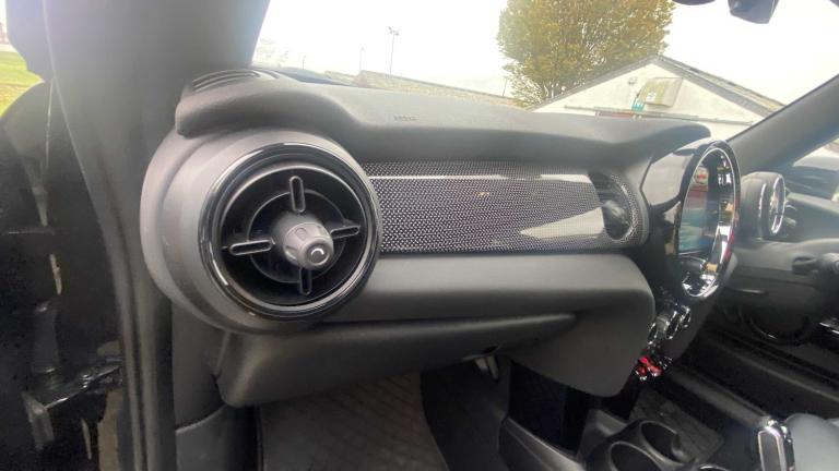 2022 MINI Hatch 1.5 Cooper Exclusive 3dr Auto Hatchback Petrol Automatic