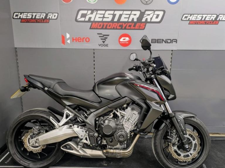 2016 (16) Honda CB650F