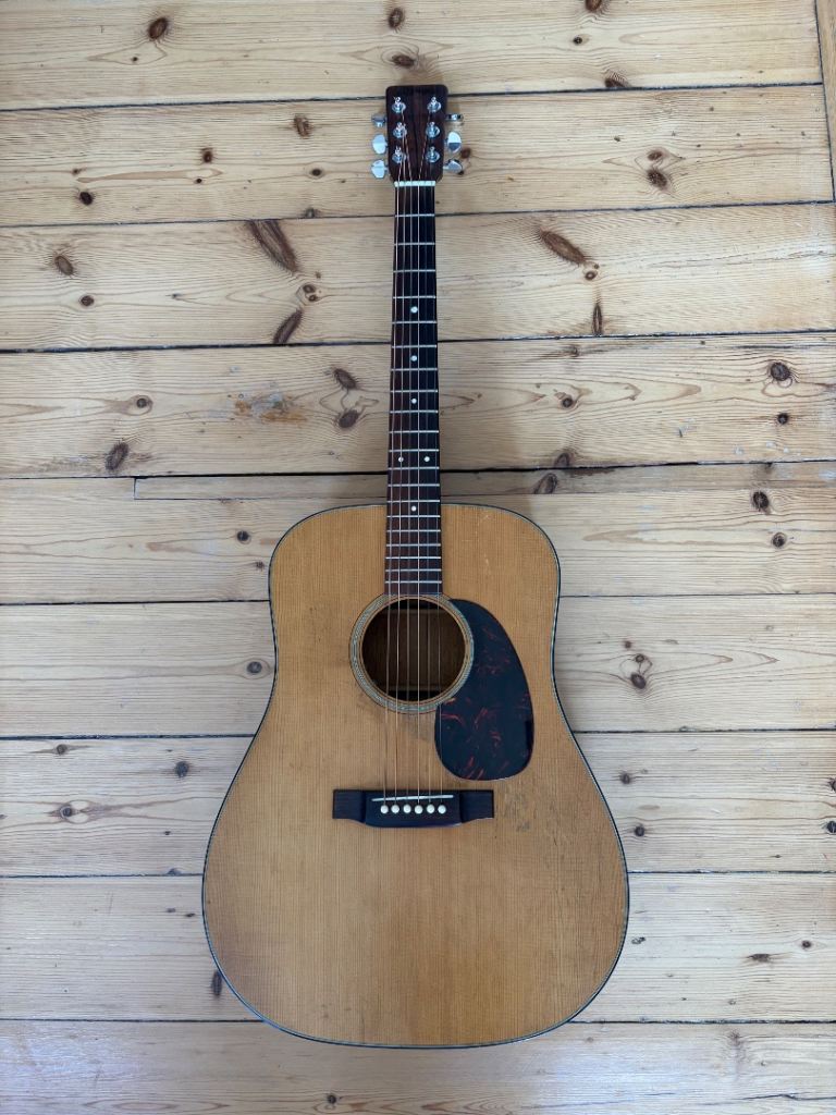 1966 Martin D-18 Acoustic Guitar with Hard Case – Good Condition