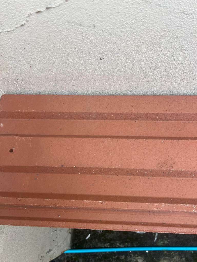 Forticrete Red Roof Tiles – 250 Available, Mixed Condition