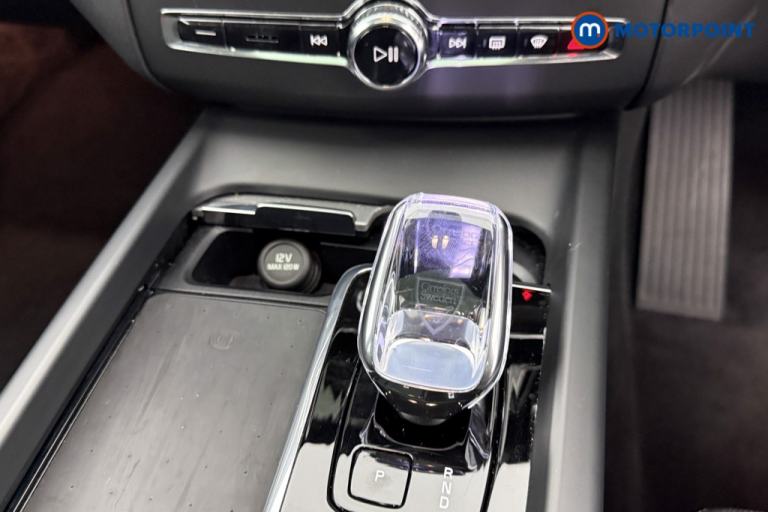 2024 Volvo XC60 2.0 T6 [350] RC PHEV Plus Dark 5dr AWD Geartronic SUV Hybrid Automatic