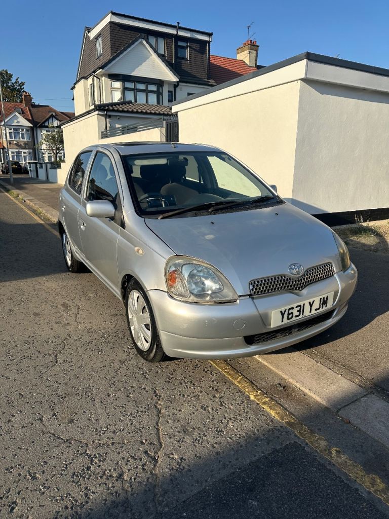 Toyota Yaris 2001 automatic ulez 1.3 petrol