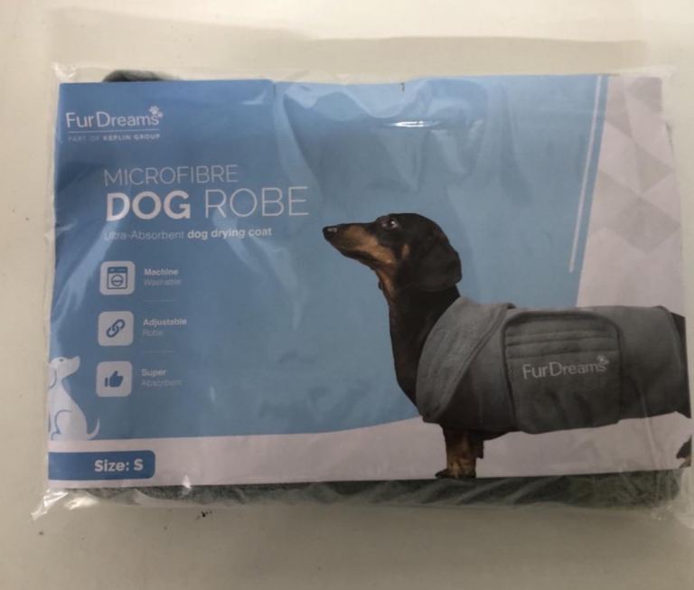 FurDreams Dog Robe, Super Absorbent, Quick-Drying Pet Towel Soft Cozy Fabric -