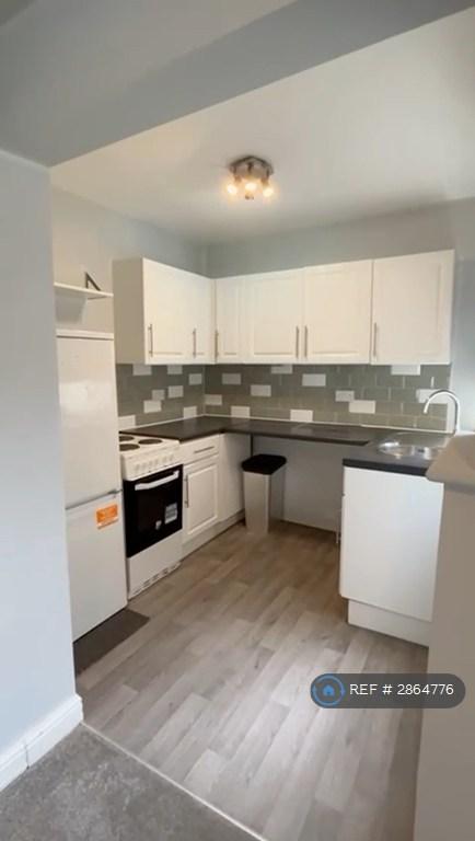 2 bedroom house in Victoria St, Cleator Moor, CA25 (2 bed) (#2864776)