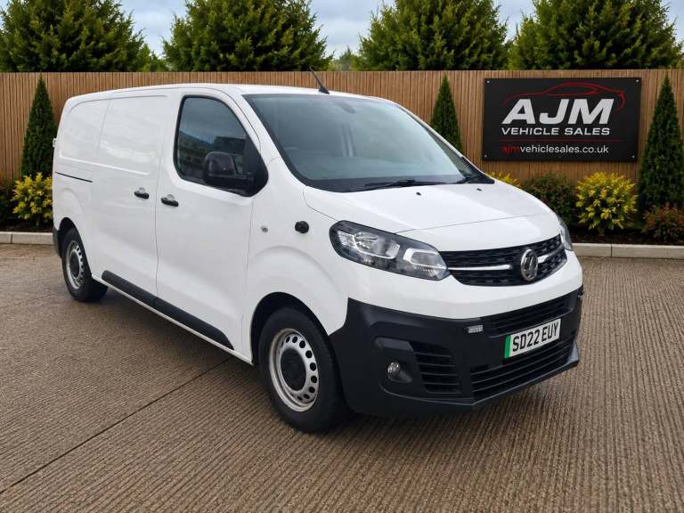 2022 Vauxhall Vivaro 3100 100kW Dynamic 75kWh H1 Van Auto PANEL VAN Electric Automatic