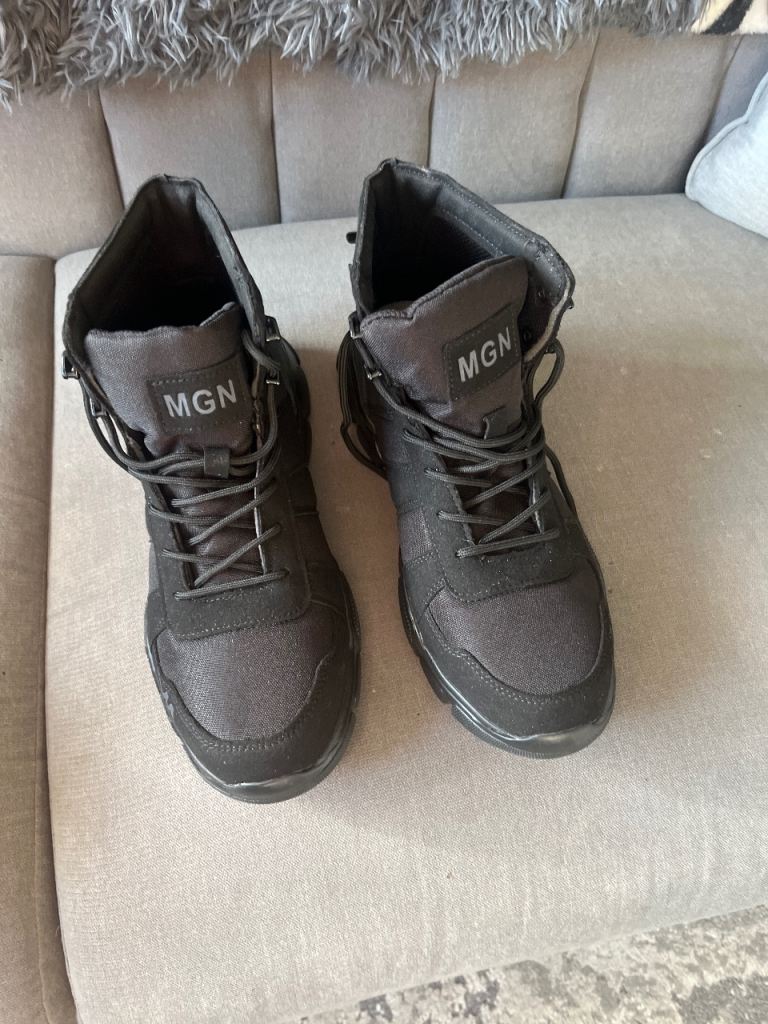 mgn work boots size 8 