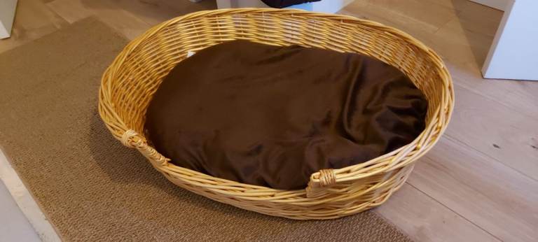 Wicker dog bed