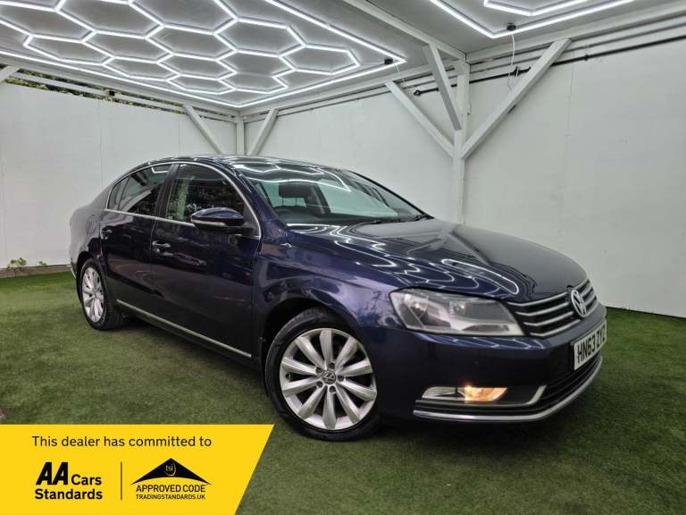2013 Volkswagen Passat 2.0 TDI Bluemotion Tech Highline 4dr DSG SALOON DIESEL Automatic