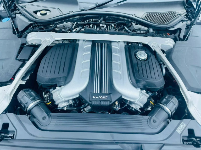 BENTLEY FLYING SPUR BREAKING 2021 FIRST EDITION W12-A 6.0 PETROL SUPER LUXURY