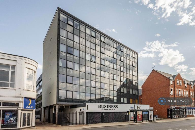 2 bedroom flat in Grosvenor House, Norwich, NR1 (2 bed) (#2752932)