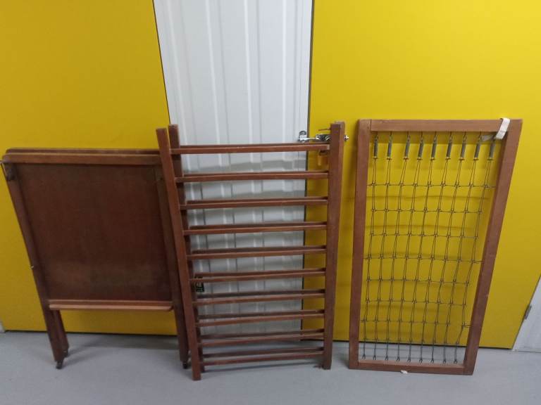 Antique Edwardian / Interwar Era child/ baby Cot