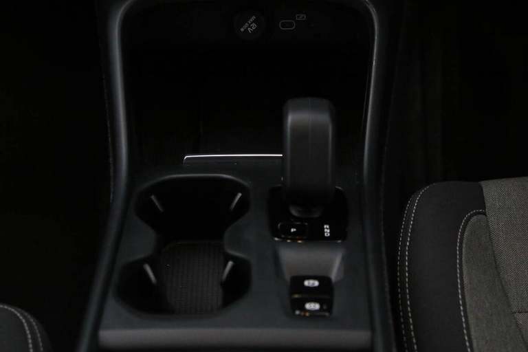 2022 Volvo XC40 2.0 B3P Core 5dr Auto ESTATE Petrol/Electric Hybrid Automatic