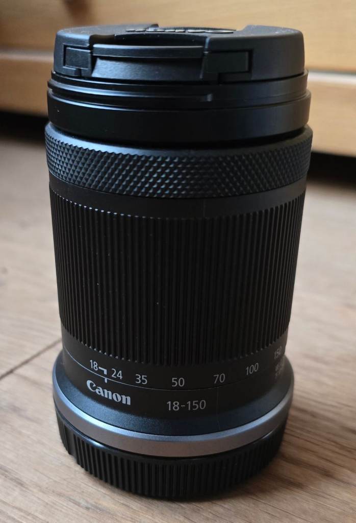 Canon RF-S 18-150mm F3.5-6.3 IS STM lens
