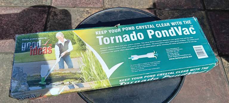 TORNADO POND VAC