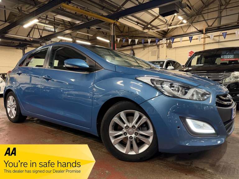 2012 Hyundai i30 1.6 CRDi Blue Drive Style Nav Euro 5 (s/s) 5dr HATCHBACK Diesel Manual