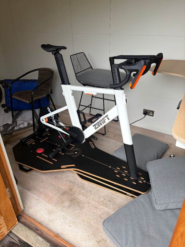 Zwift Ride with Wahoo KICKR CORE on Turbo Trainer Rocker Plate