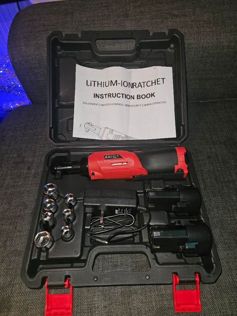 Cordless battery Ratchet