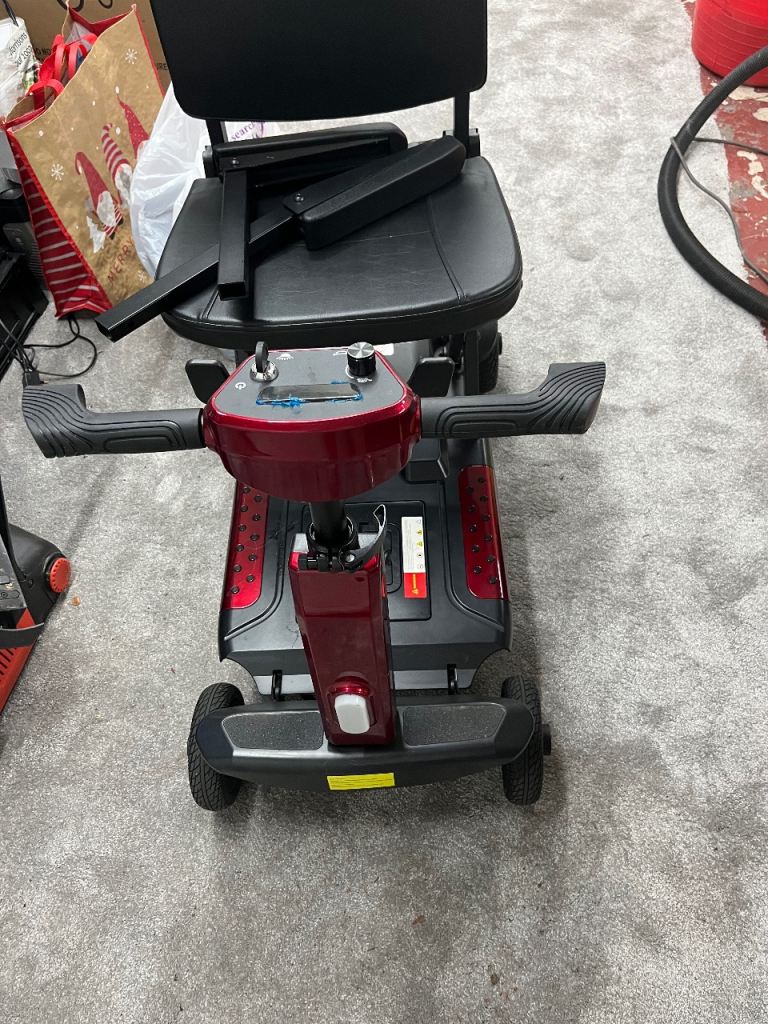 Folding Mobility Scooter – Red, excellent Condition