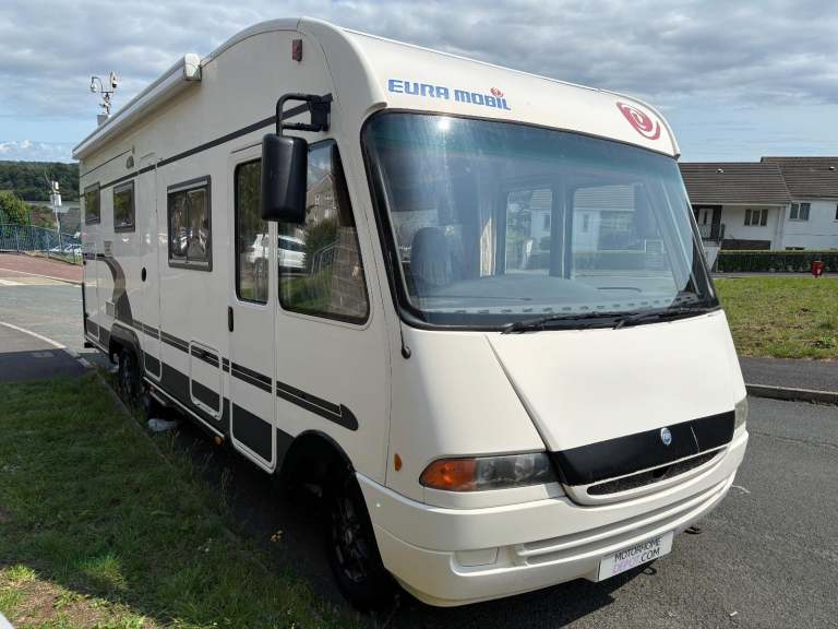 Eura Mobil Integra 2007 6 Berth 4 Belt Motorhome for sale