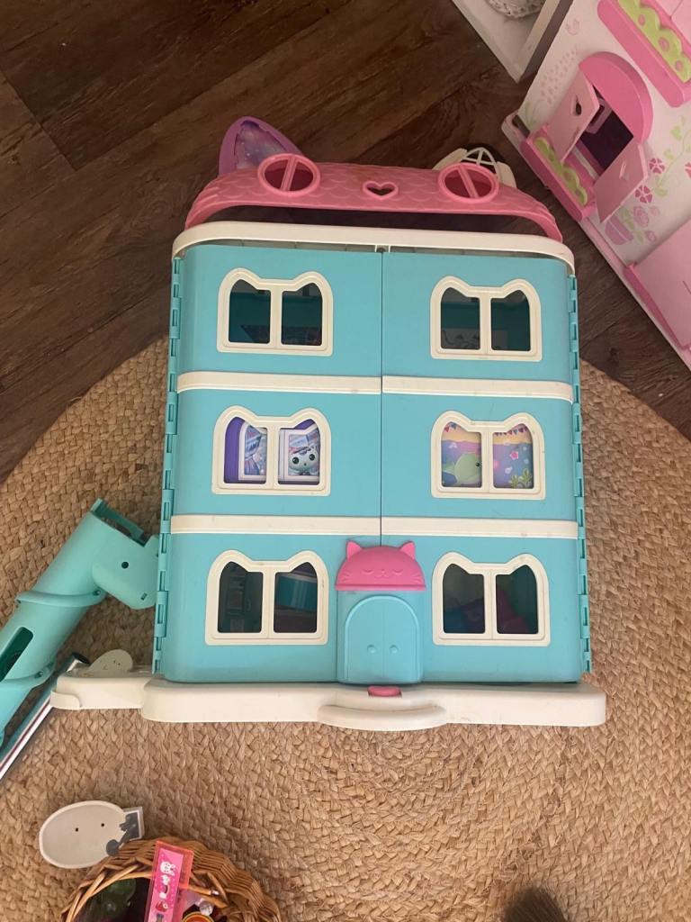Gabby's Dollhouse