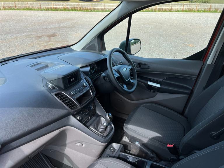 2021 Ford Transit Connect L2 210 TREND CONNECT LOW MILES EURO 6 Panel Van Petrol Manual