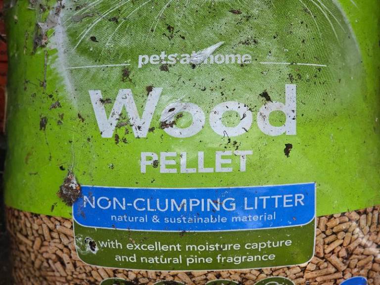 30  kilo cat litter