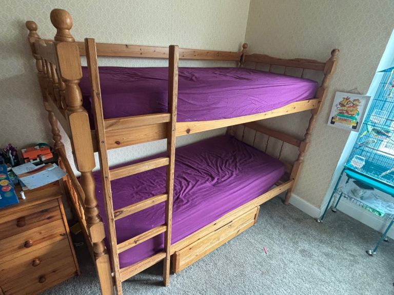 Bunk beds good condition