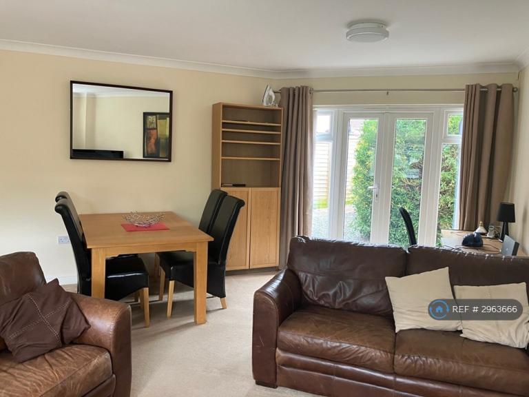 2 bedroom house in Parklands Drive, Weston, Crewe, CW2 (2 bed) (#2963666)