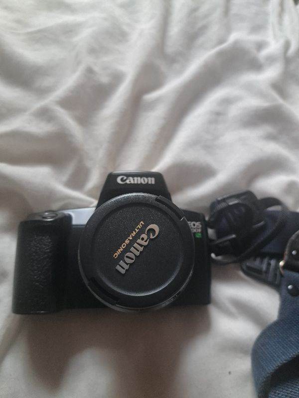 2 cameras