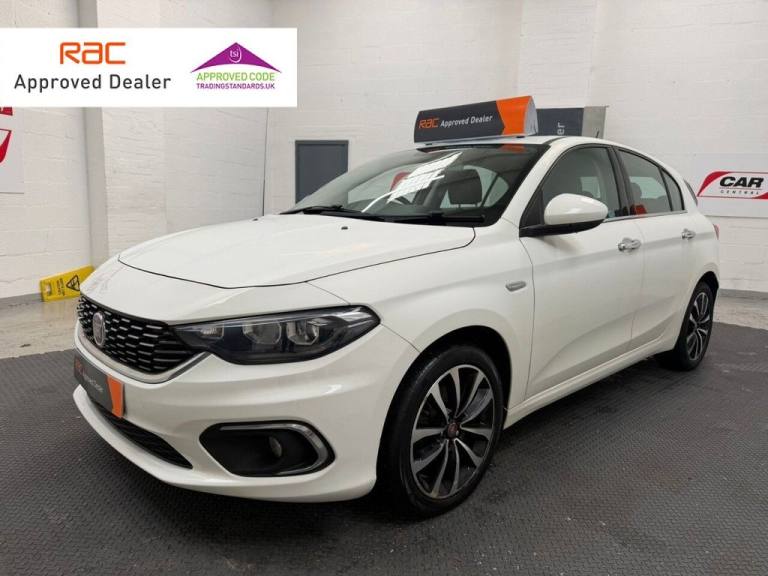 2017 Fiat Tipo 1.6 Multijet Lounge 5dr HATCHBACK DIESEL Manual