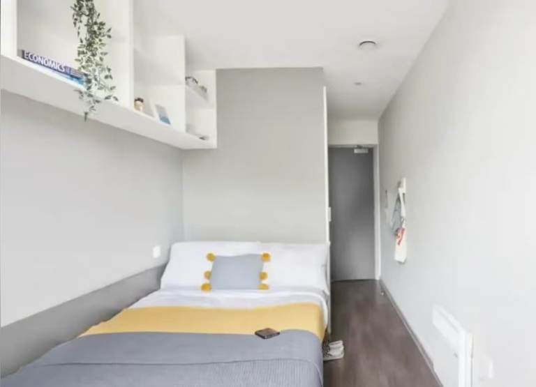 Gosford Gate - Coventry. Just for students.