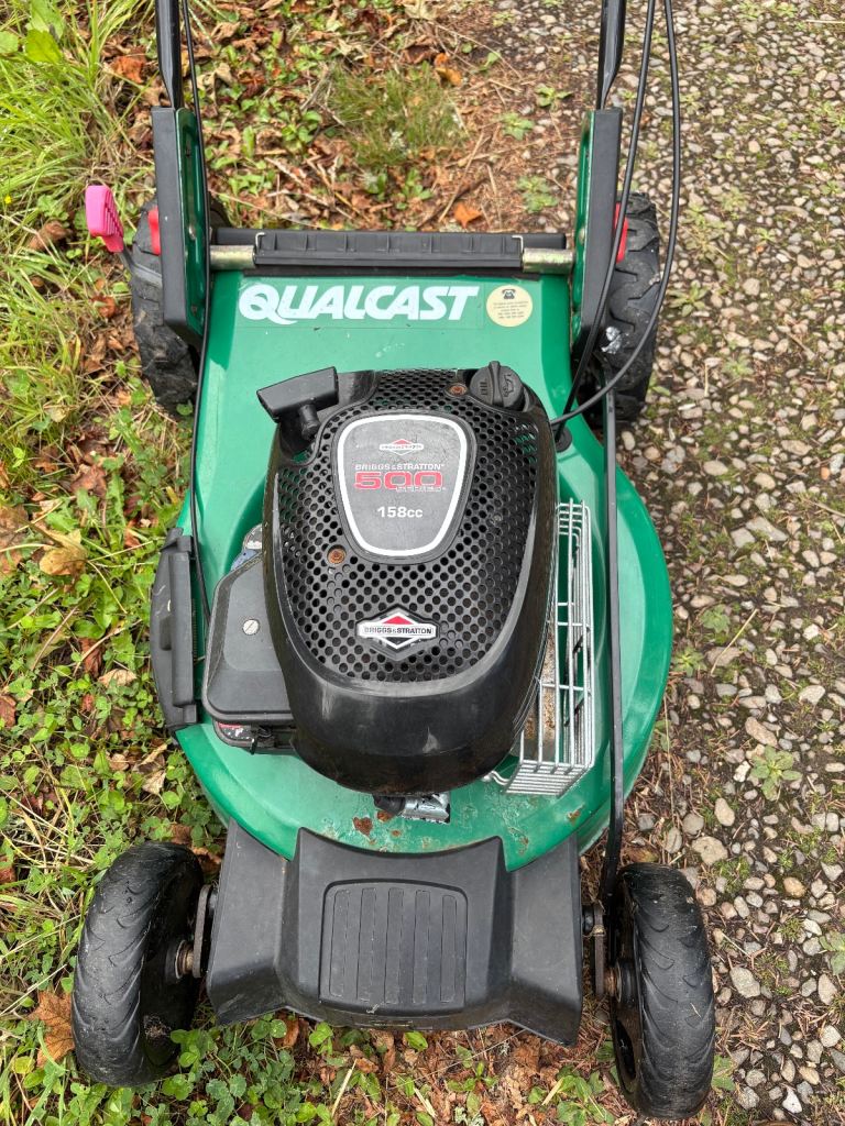 QUALCAST LAWNMOWER 